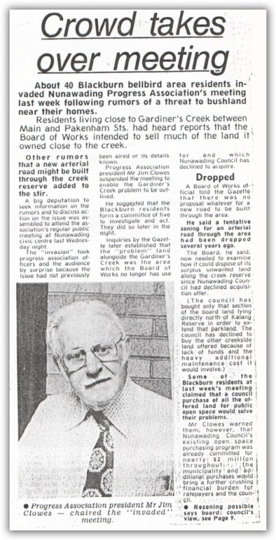 crowd takes over meeting small